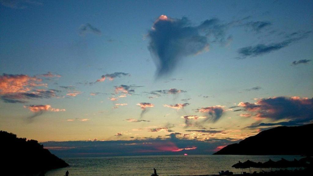Ana & Angelo House Himare Dom wakacyjny Vuno