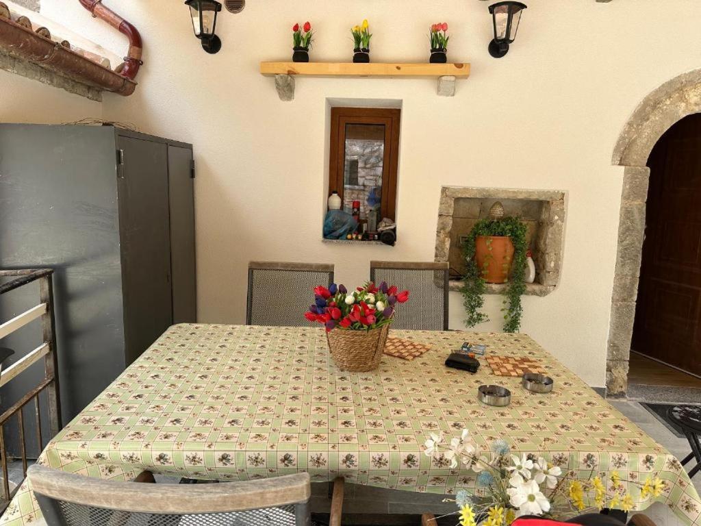 Feriehus Ana & Angelo House Himare