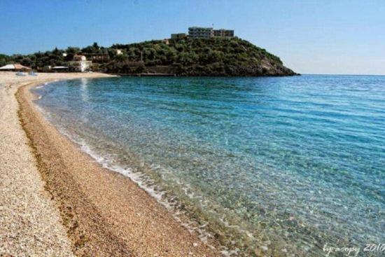 Ana & Angelo House Himare Feriehus