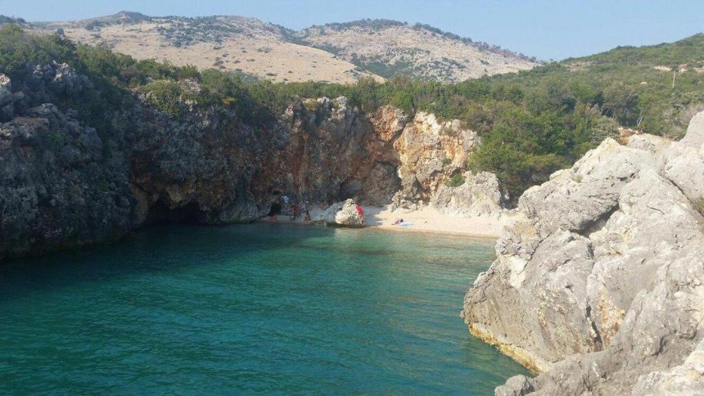 Feriehus Ana & Angelo House Himare