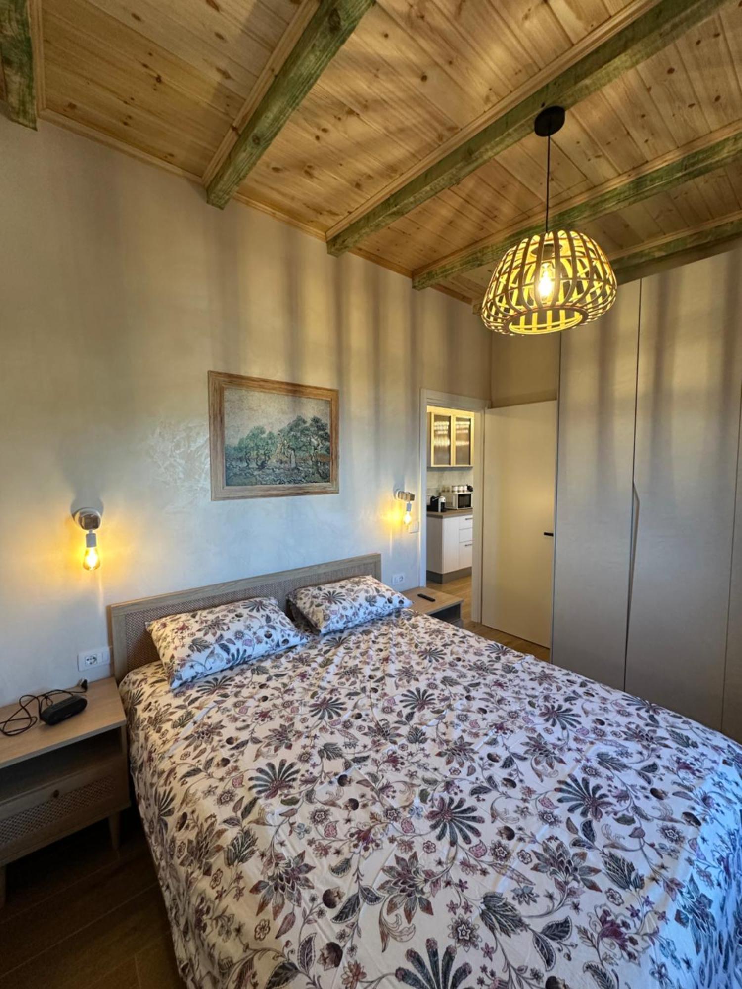 Ana & Angelo House Himare