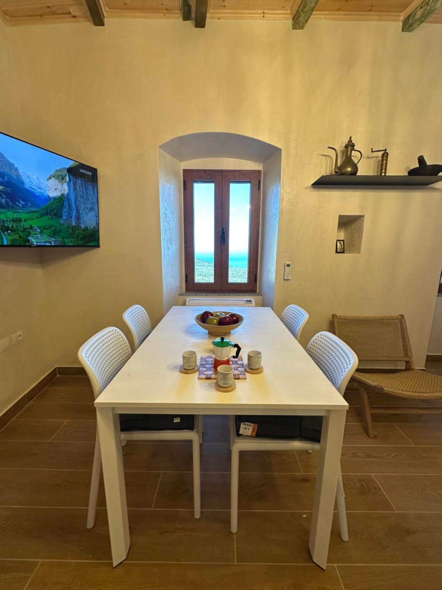 Ana & Angelo House Himare